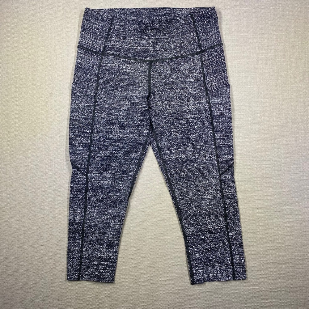 Lululemon Womens Fast & Free Crop 19" Leggings Salt Alpine Black White 8 LW6AKJS